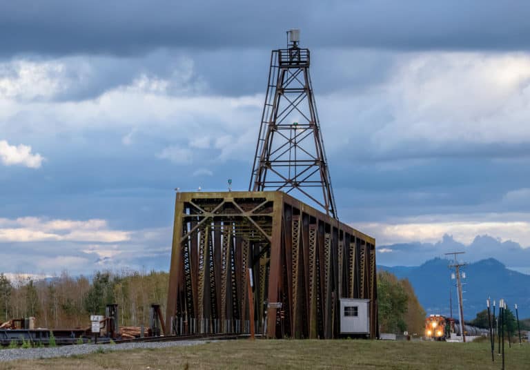 BNSF 2100, GP38-2, Swinomish, swing, bridge, oil, tanker, Anacortes, Skagit County